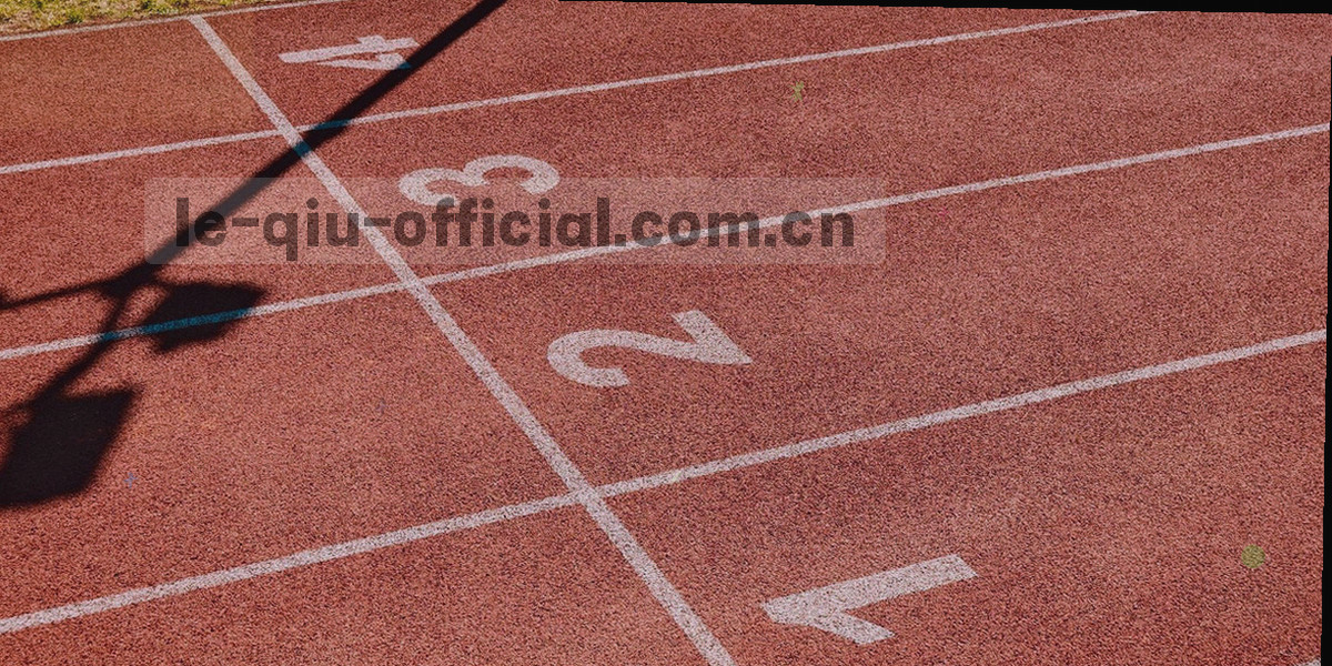 五个编号节点串联的赛事流程信息图，节点之间以细箭头连接